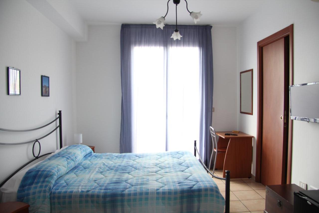 Fragolina B&B Furci Siculo Exterior photo